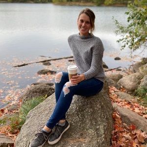 Meet your Posher, Carlie